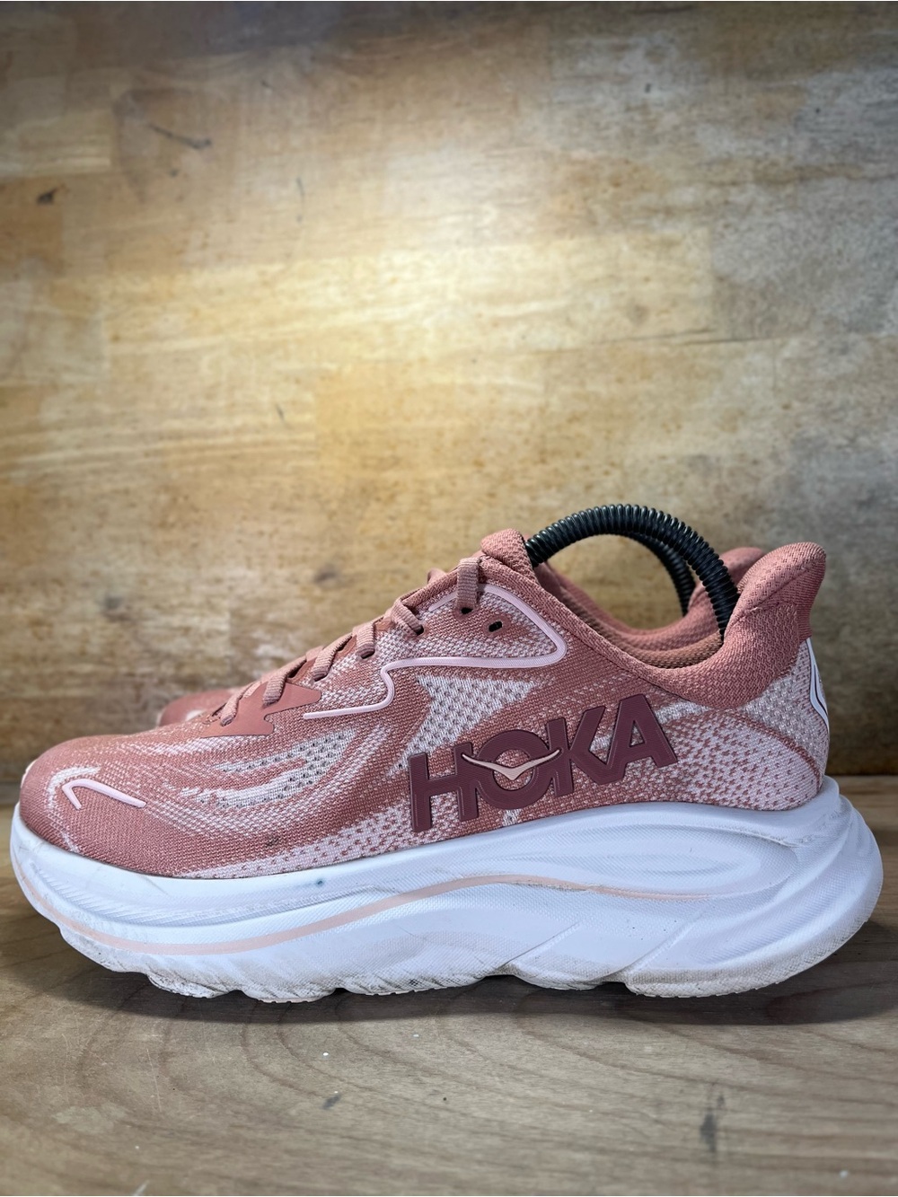 Hoka One One Clifton 10 Womens Size 8.5 Running Shoes Sneakers Blush Rose Latte - Picture 4 of 12